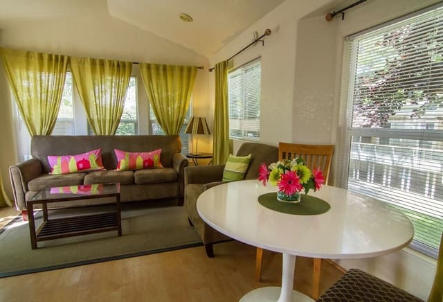 One Bedroom Cottage