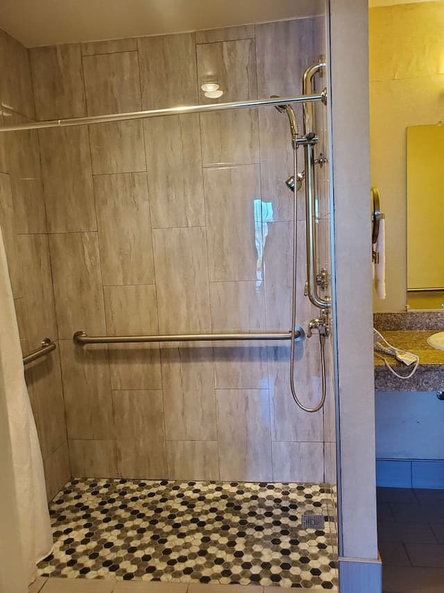 Room, 1 Queen Bed, Accessible, Non Smoking