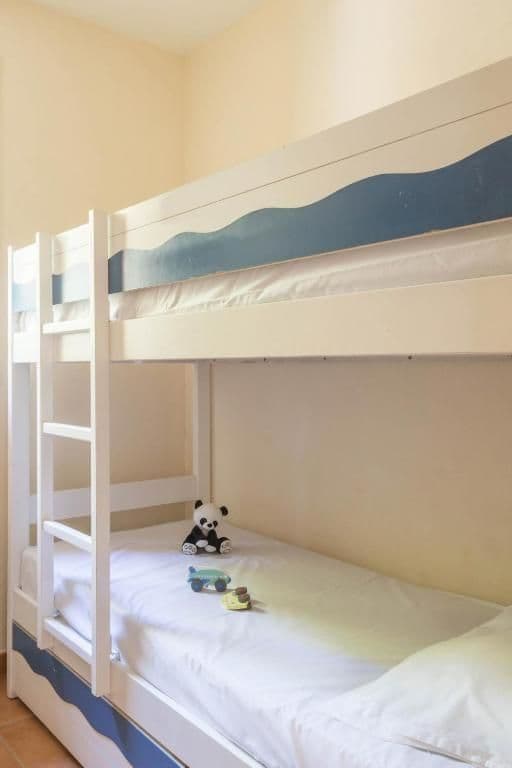 One-Bedroom Apartment with Sleeping Alcove and Terrace or Balcony (6 People) - Lake Distric