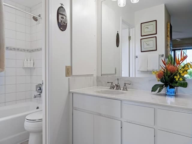 Condo, 2 Bedrooms, Ocean View (1205)