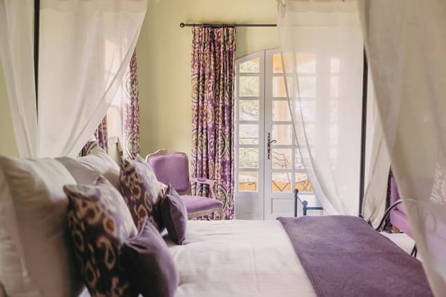 Room Prestige