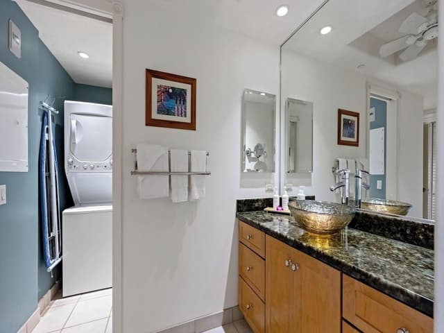 Condo (2 Bedrooms)