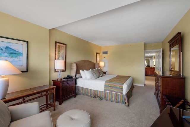 Condo (1 Bedroom)