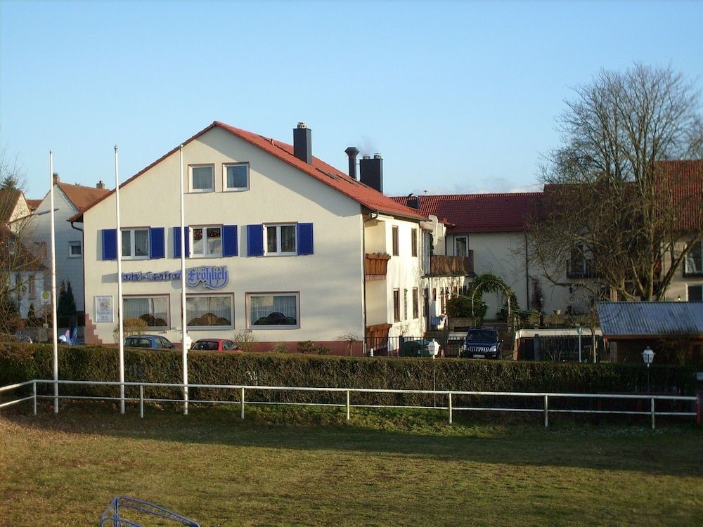 Hotel-Restaurant Frohlich1