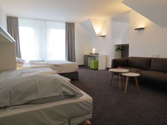 Economy Quadruple Room, 1 Bedroom, Non Smoking