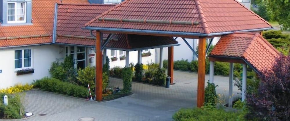 Hotel Siebeneichen1