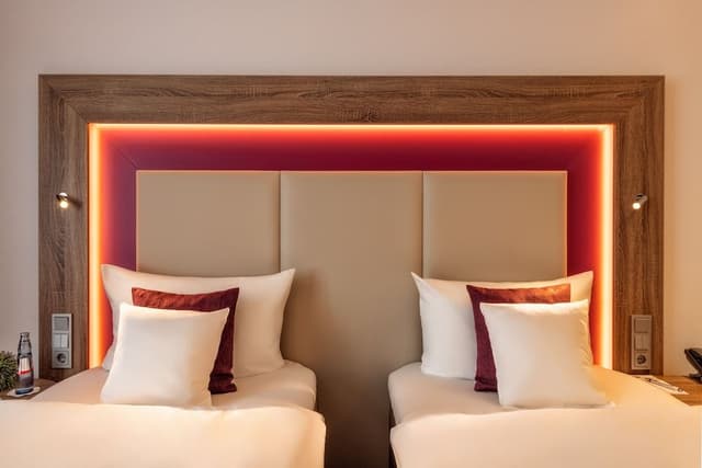 Standard Room, 1 Double Bed, Terrace, Park View