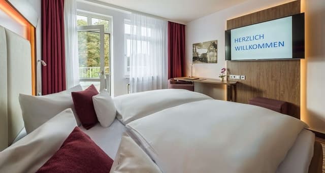 Standard Room, 1 Double Bed, Terrace, Park View