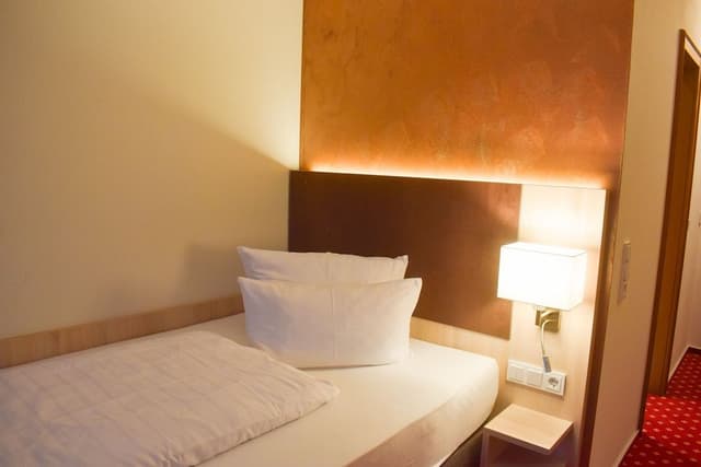 Comfort Single Room