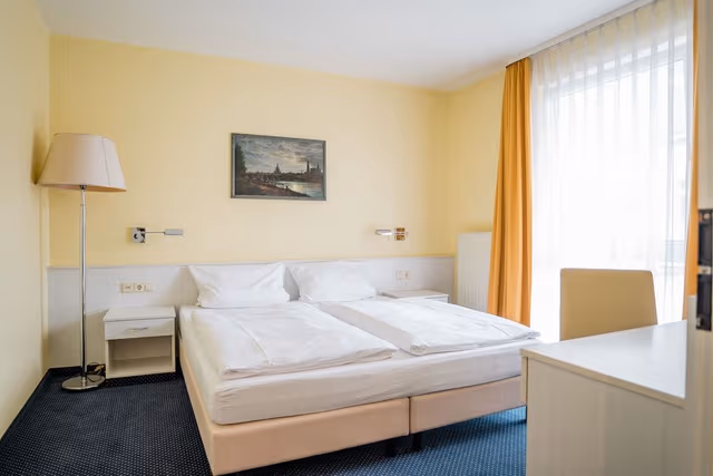 Basic Double Room