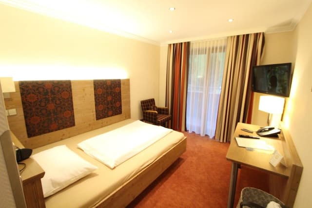 Comfort Single Room, Garden View
