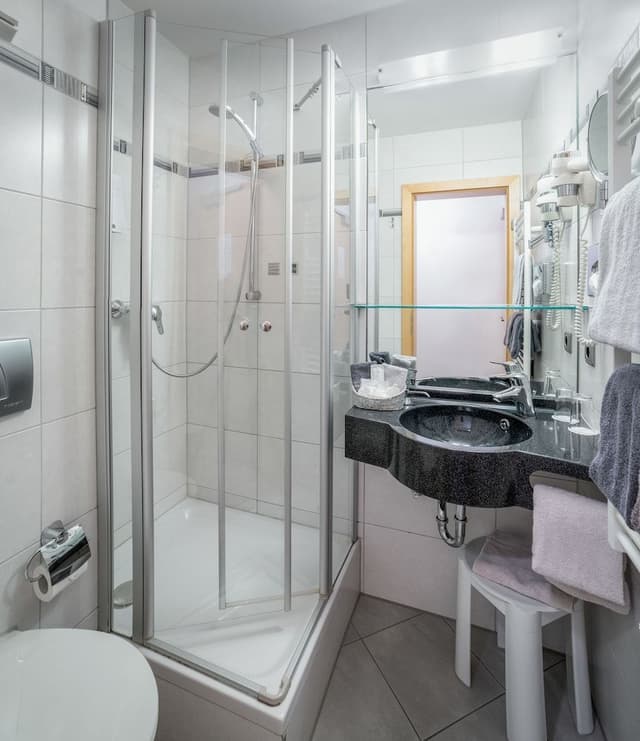 Luxury Single Room