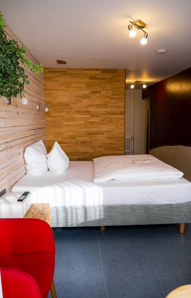 Deluxe Single Room