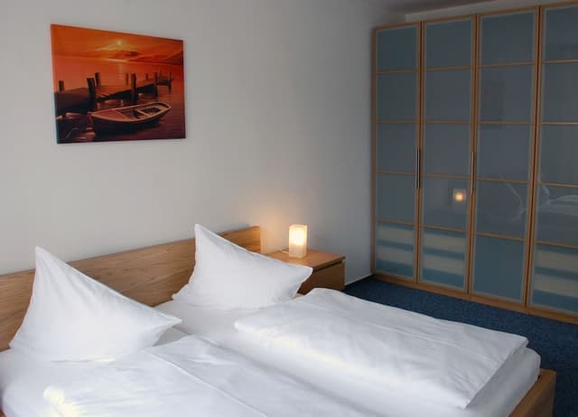 Apartment (Medium)