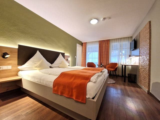 Comfort Room, Balcony