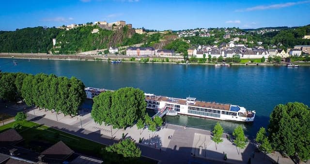 Superior Double Room, River View
