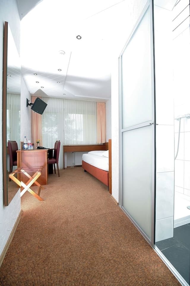 Comfort Single Room with Balcony