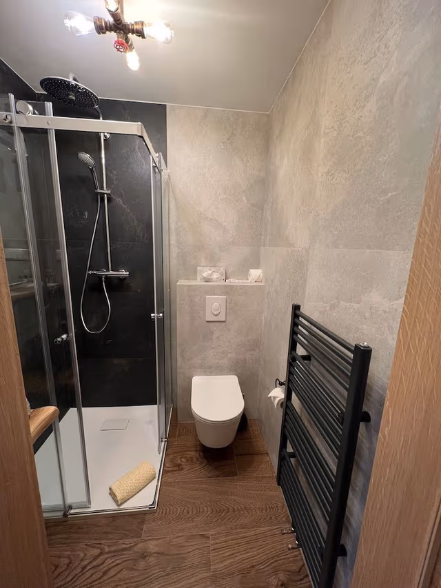 Standard Double or Twin Room (free public transport ticket)