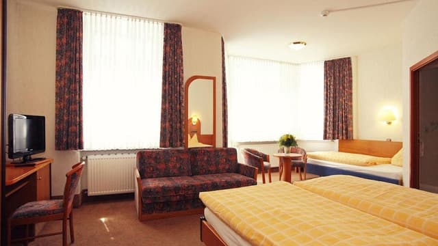 Triple Room, Private Bathroom