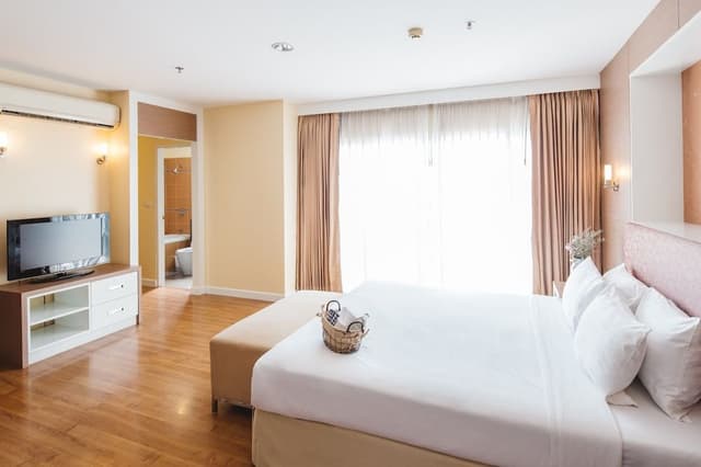 Suite Room