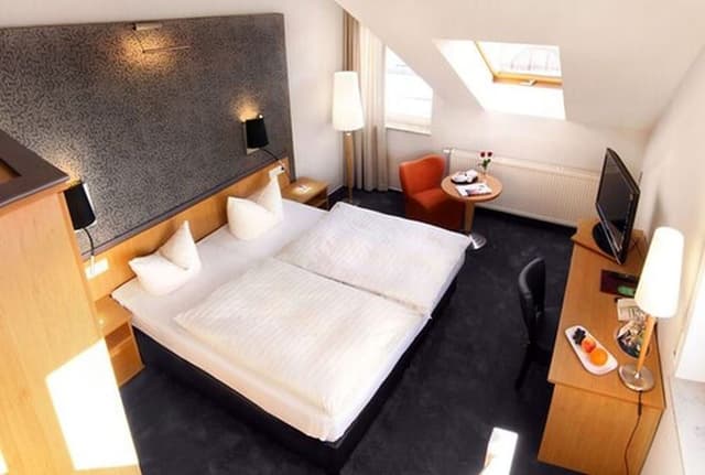 Duplex