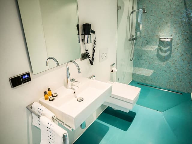 Double Room, Balcony