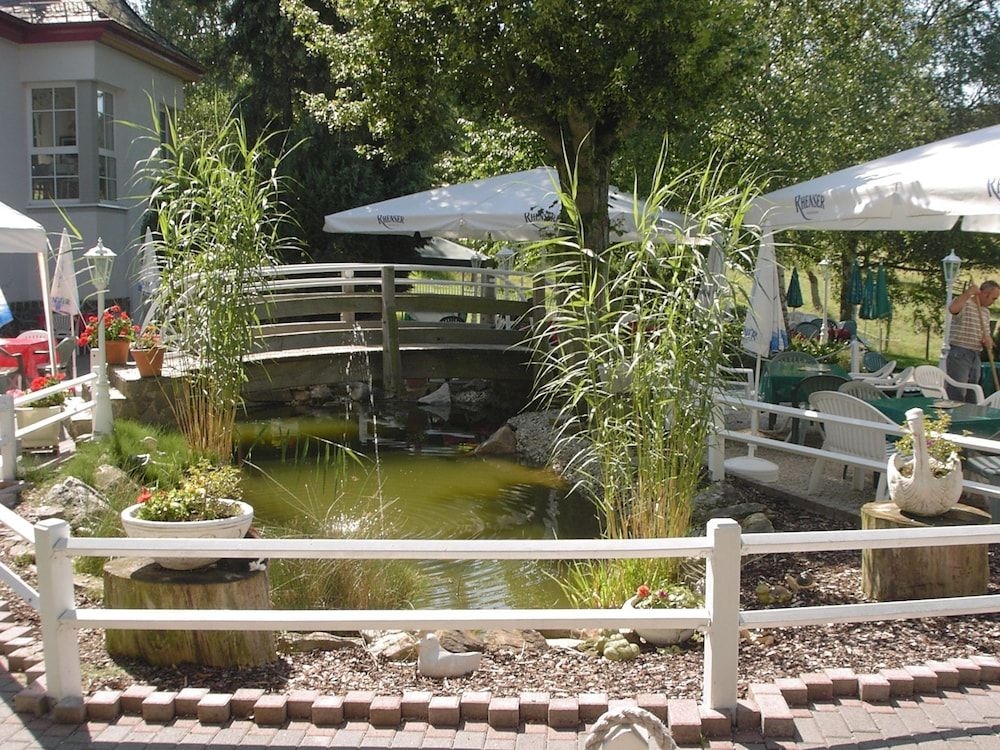 Waldhotel Forsthaus Remstecken1