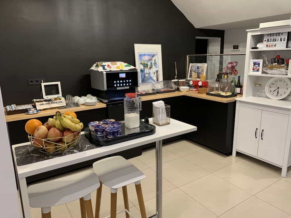 HOTEL TEMPELHOF ( City-Messe-Arena ) HOTEL TEMPELHOF ( City-Messe-Arena )