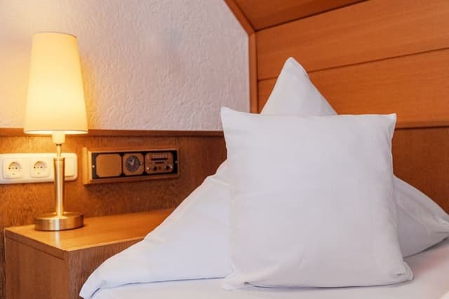 Standard Single Room