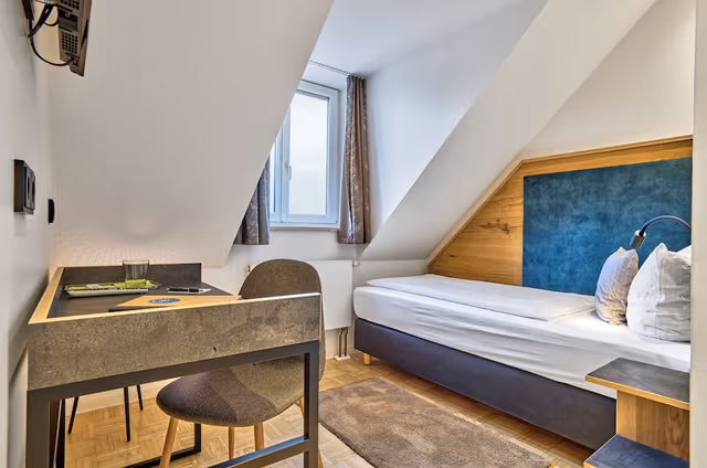 Economy Single Room