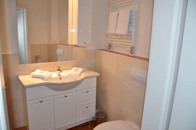 Basic Double Room