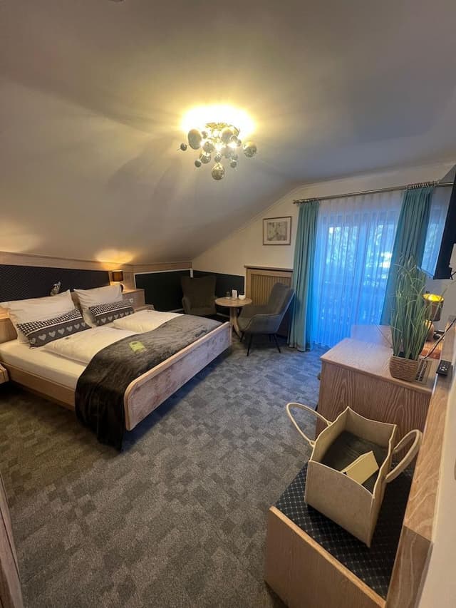 Comfort Double Room, Balcony, Garden View