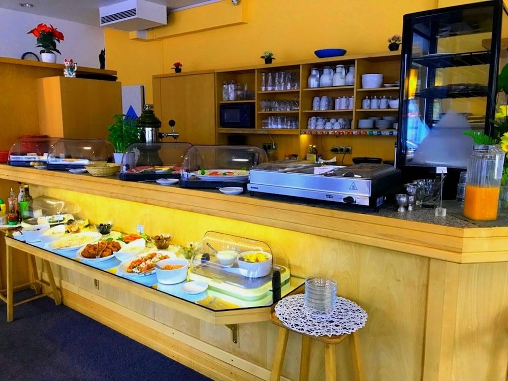 Hotel- Cafe -Kaiserhof2