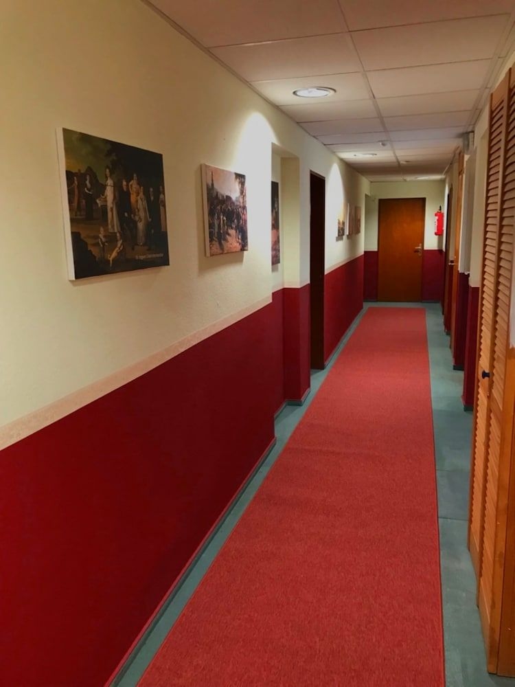 Hotel- Cafe -Kaiserhof0