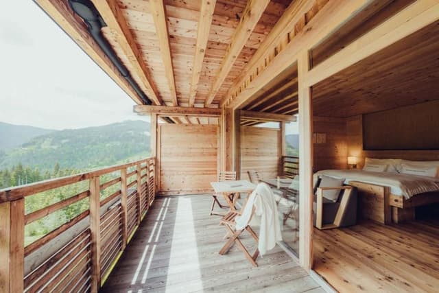 Hill Side Room