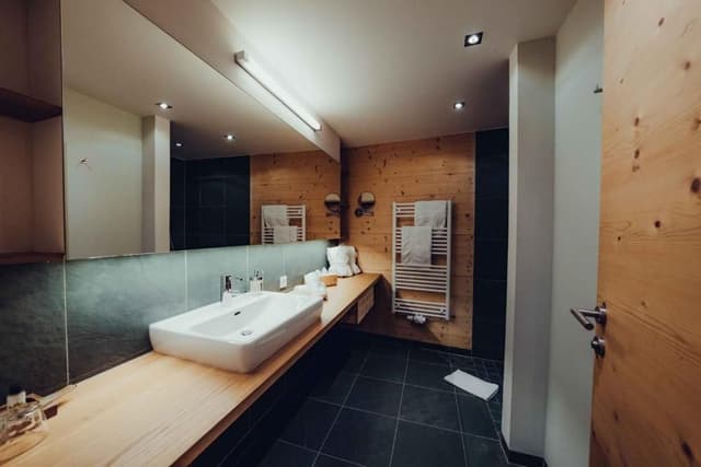 Hill Side Room