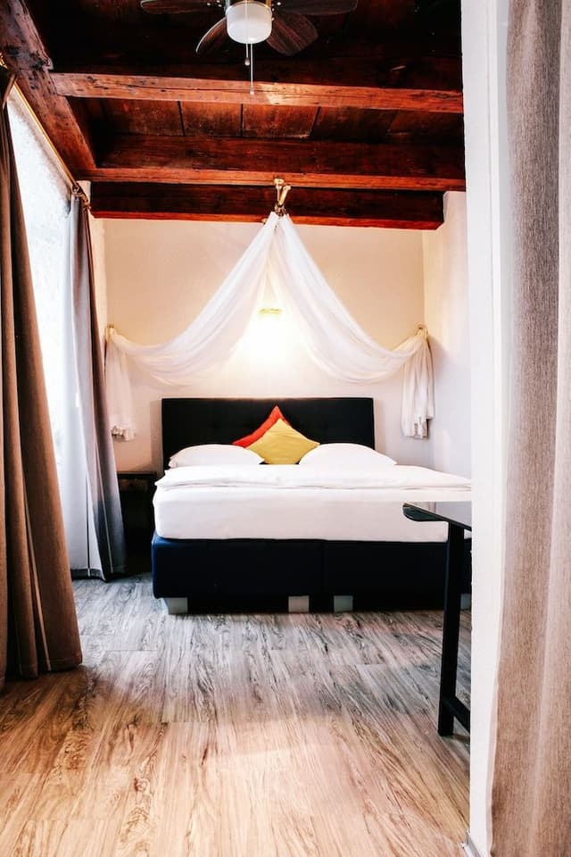Superior Double Room, City View
