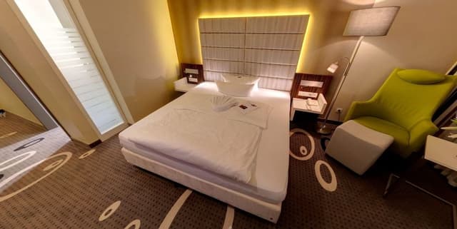Single Room (Business)