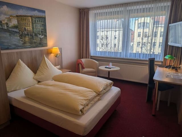Classic Double Room