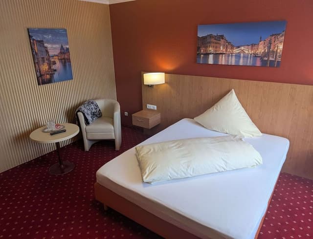 Comfort Single Room