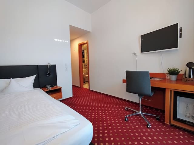Basic Single Room, 1 Twin Bed, Non Smoking