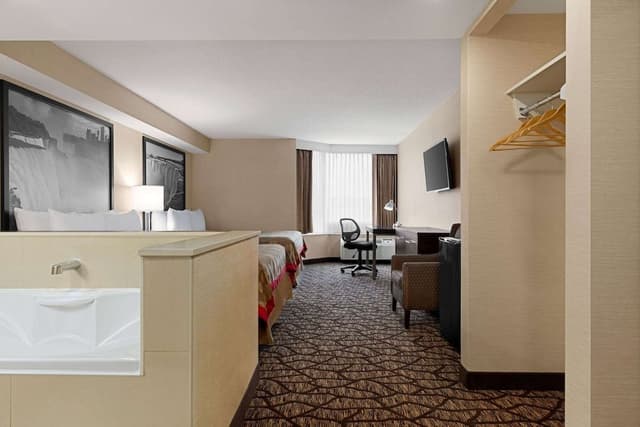 Basic Room, 2 Queen Beds, Non Smoking, Jetted Tub