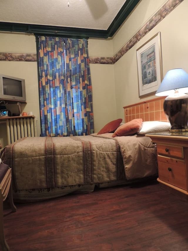 Room, 1 Double Bed, Private Bathroom