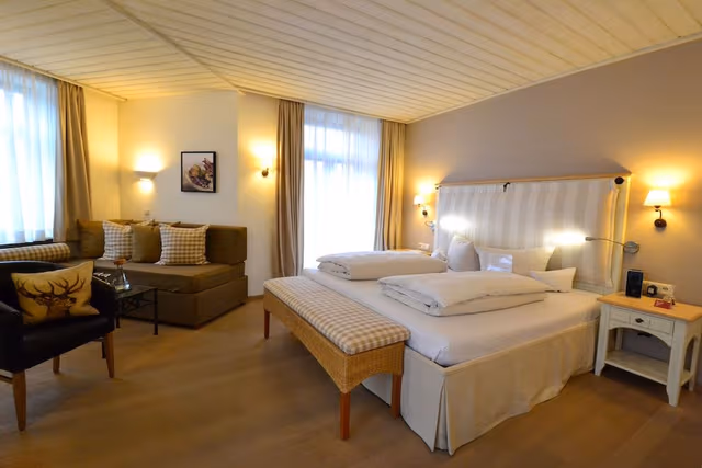Superior Double Room, 1 King Bed, Mountain View (Superior Alpin)
