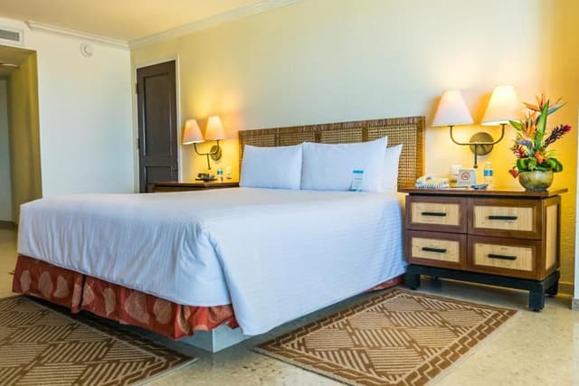 Junior Suite Golf View King