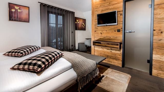 Junior Double Room