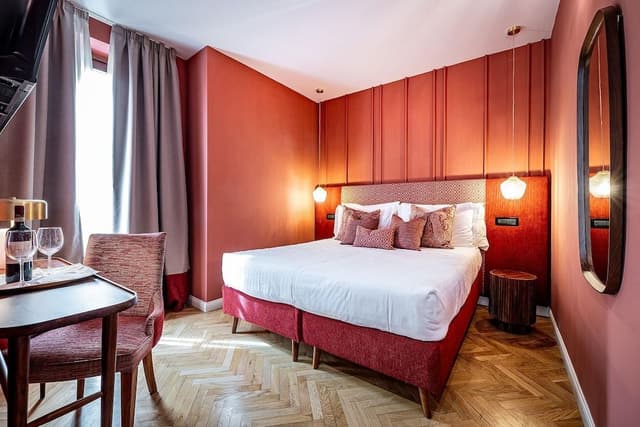 Classic Double Room (Duomo View)