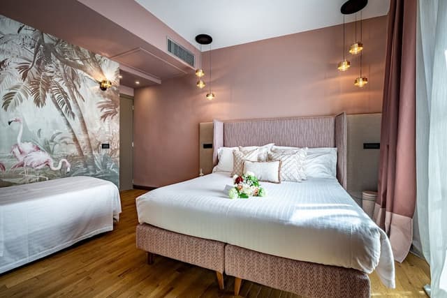 Superior Triple Room, 1 Bedroom, Non Smoking, City View