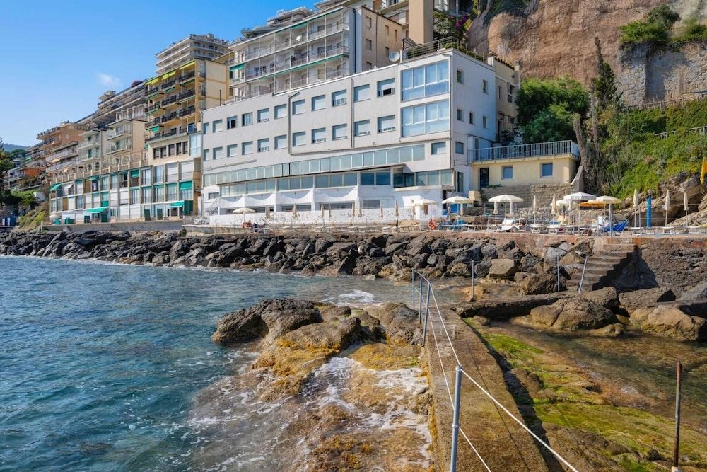 Hotel Le Rocce Del Capo1