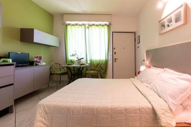 Deluxe Double Room, 1 Double Bed, Kitchenette, Lake View